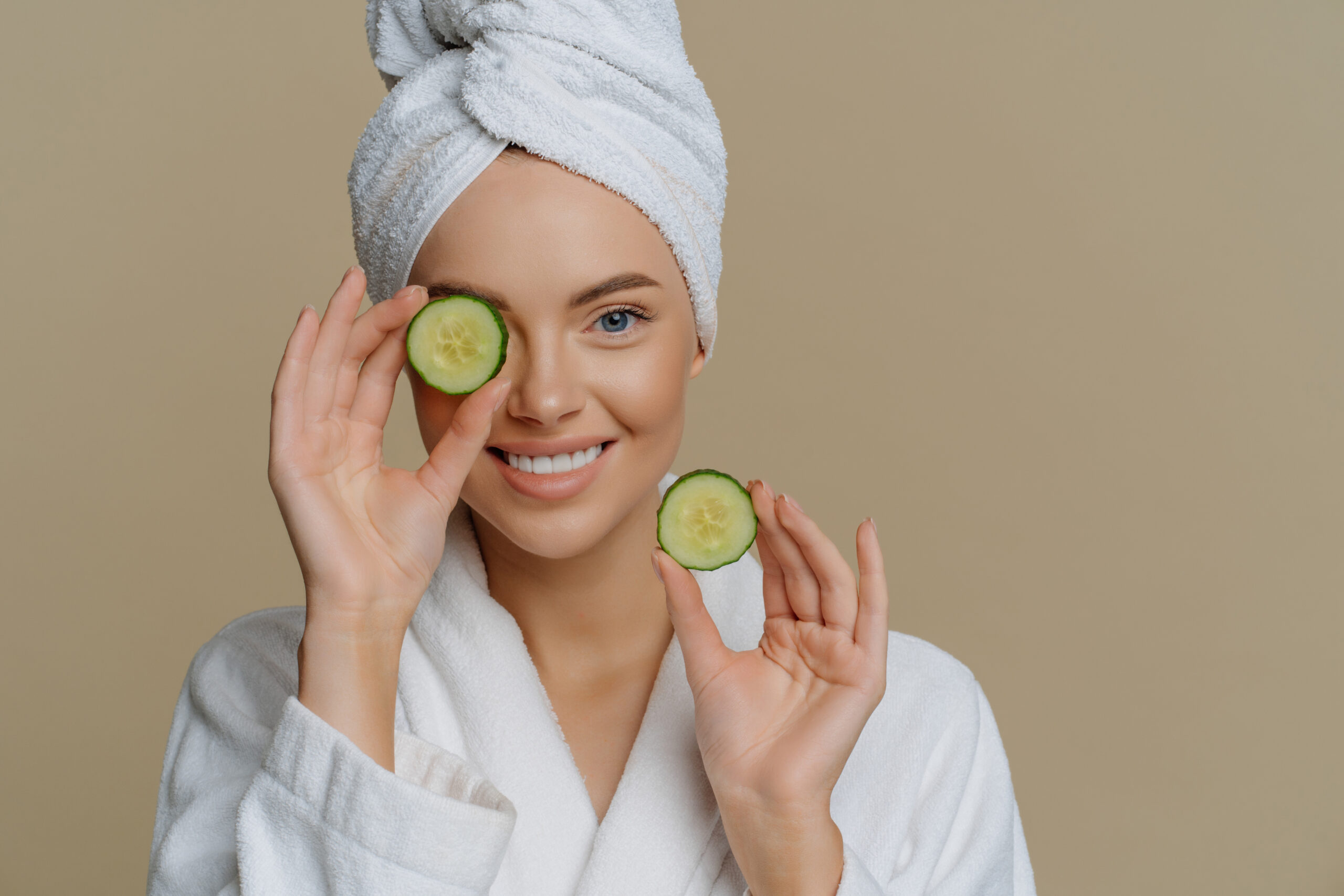 Achieving Radiant Skin: The Importance of Customized Skincare Regimens